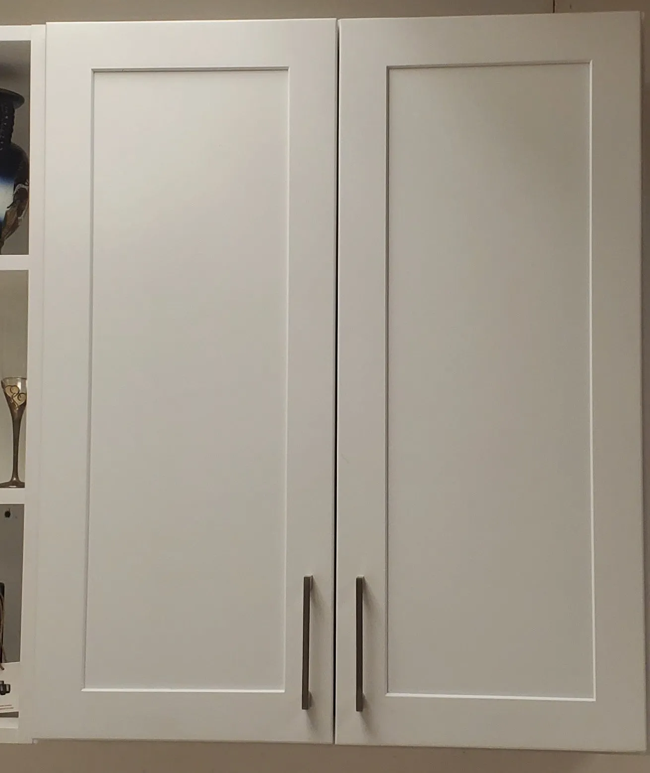 33" Wide Bridge White Double Shaker 1-1/4" Overlay Wall Cabinet - Double Door 15" Tall - 24" Deep