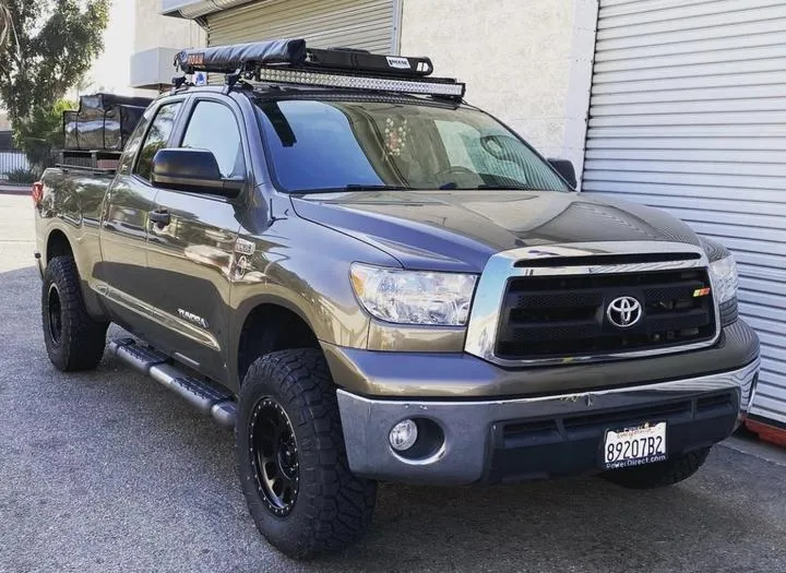 BillieBars Cross Bar System - Toyota Tundra (2007-Present)