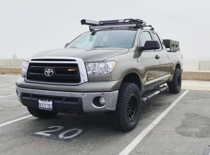 BillieBars Cross Bar System - Toyota Tundra (2007-Present)